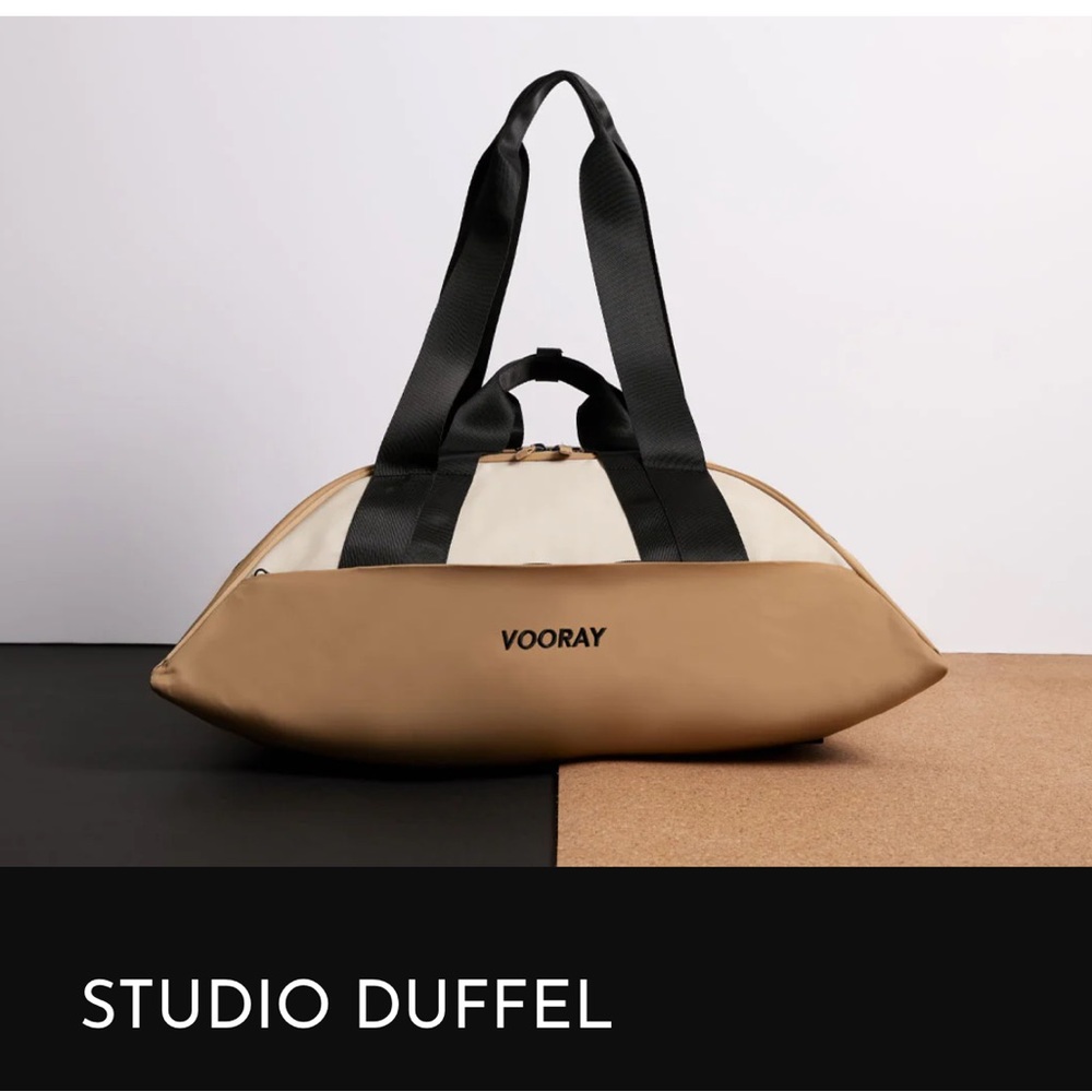 Vooray Studio Duffel NWT Camel/Black
